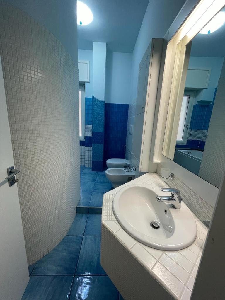Hotel Blue Sea Salerno Exterior foto